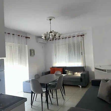 Apartment Freskia , Golem (Tirana)